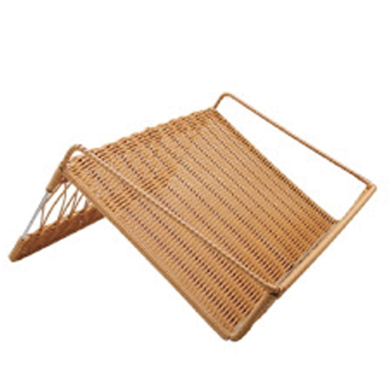 Canasta en plástico (café)